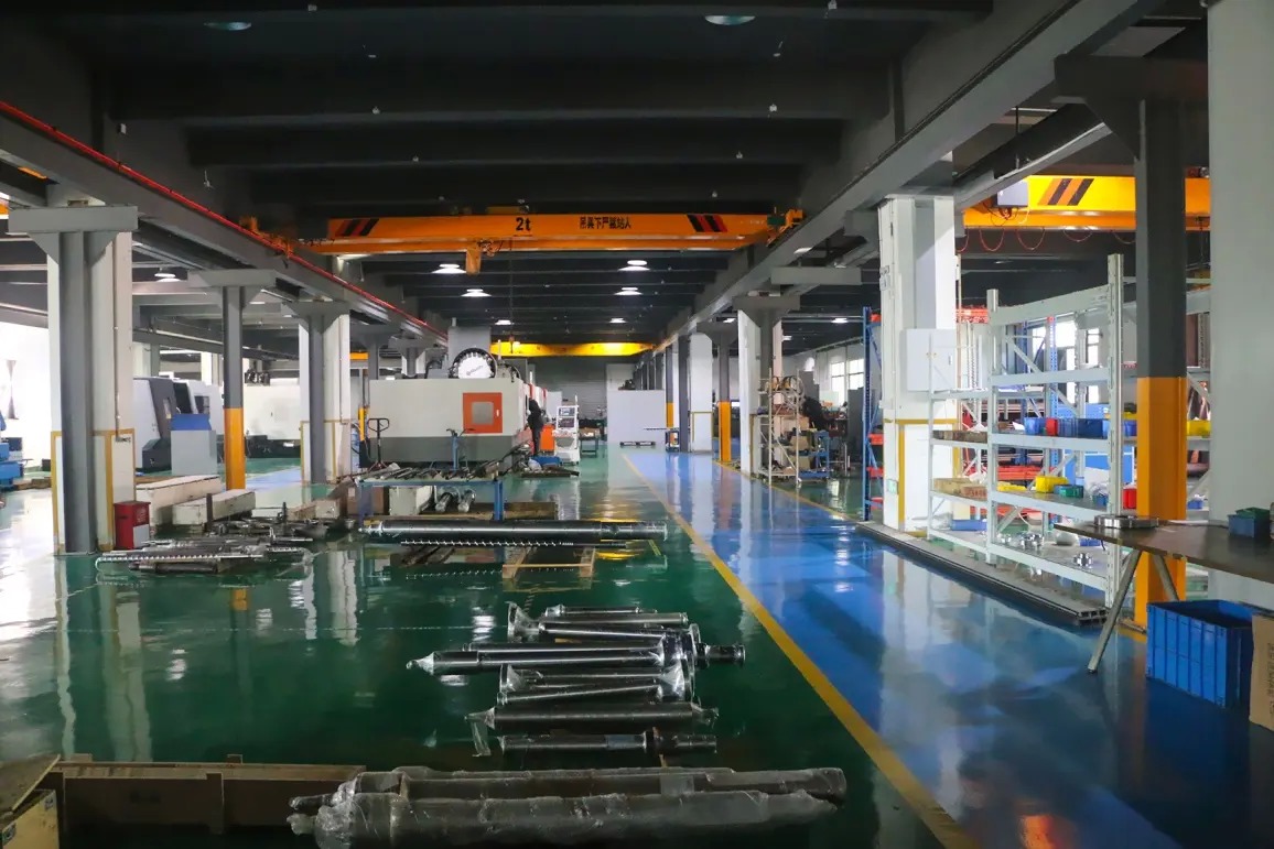 Quality Bimetallic Screw Barrel factory
